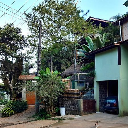 Suite Som Do Mar Da Vermelha Do Centro Ubatuba Exterior foto