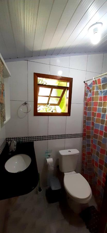 Suite Som Do Mar Da Vermelha Do Centro Ubatuba Exterior foto